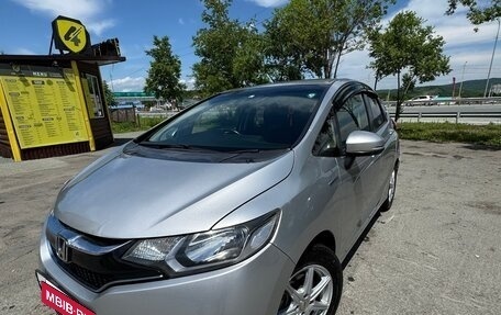 Honda Fit III, 2017 год, 1 050 000 рублей, 10 фотография