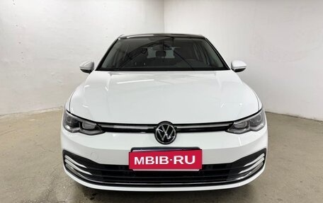 Volkswagen Golf VIII, 2022 год, 1 955 000 рублей, 2 фотография