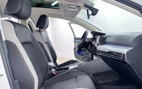 Volkswagen Golf VIII, 2022 год, 1 955 000 рублей, 11 фотография