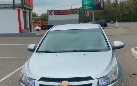 Chevrolet Cruze II, 2010 год, 700 000 рублей, 12 фотография