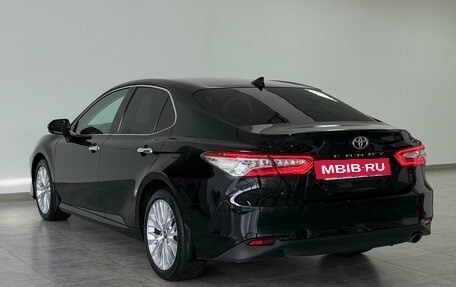Toyota Camry, 2020 год, 3 050 000 рублей, 7 фотография
