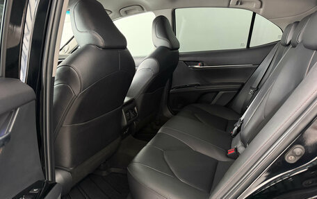 Toyota Camry, 2020 год, 3 050 000 рублей, 11 фотография