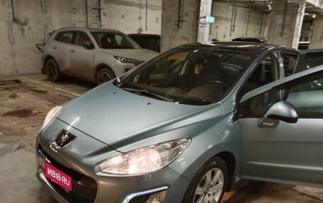 Peugeot 308 II, 2011 год, 750 000 рублей, 13 фотография