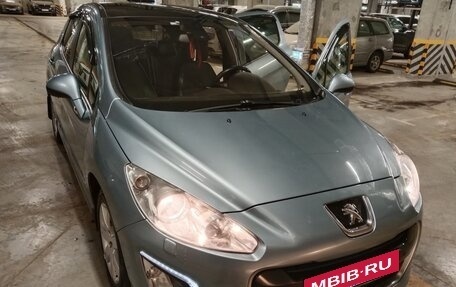 Peugeot 308 II, 2011 год, 750 000 рублей, 12 фотография