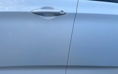 Hyundai Solaris II рестайлинг, 2012 год, 1 000 000 рублей, 11 фотография