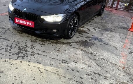 BMW 3 серия, 2017 год, 2 250 000 рублей, 2 фотография