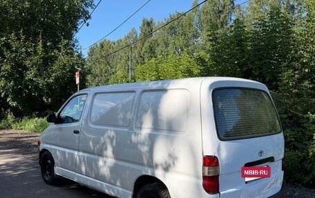 Toyota HiAce, 1998 год, 375 000 рублей, 3 фотография