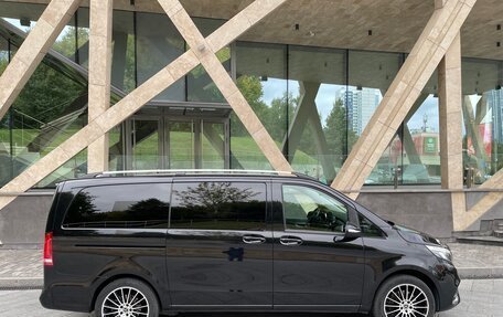 Mercedes-Benz V-Класс, 2020 год, 4 490 000 рублей, 4 фотография