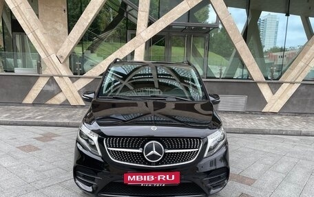 Mercedes-Benz V-Класс, 2020 год, 4 490 000 рублей, 5 фотография