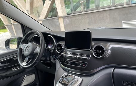 Mercedes-Benz V-Класс, 2020 год, 4 490 000 рублей, 17 фотография