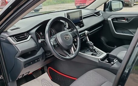 Toyota RAV4, 2020 год, 2 799 000 рублей, 8 фотография