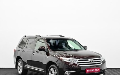Toyota Highlander III, 2012 год, 2 049 000 рублей, 1 фотография