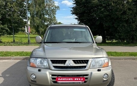 Mitsubishi Pajero III рестайлинг, 2005 год, 1 650 000 рублей, 8 фотография