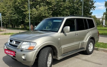 Mitsubishi Pajero III рестайлинг, 2005 год, 1 650 000 рублей, 9 фотография