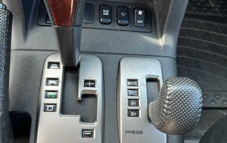 Mitsubishi Pajero III рестайлинг, 2005 год, 1 650 000 рублей, 23 фотография