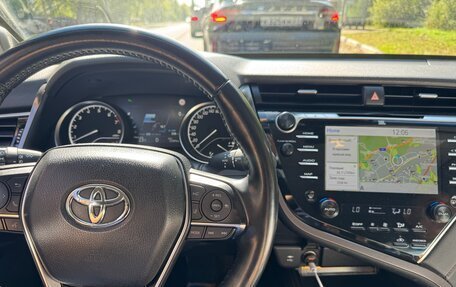 Toyota Camry, 2019 год, 3 150 000 рублей, 13 фотография