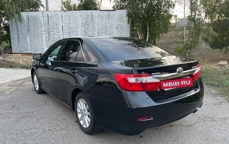 Toyota Camry, 2014 год, 1 750 000 рублей, 4 фотография