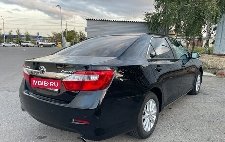 Toyota Camry, 2014 год, 1 750 000 рублей, 5 фотография