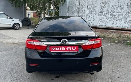 Toyota Camry, 2014 год, 1 750 000 рублей, 6 фотография