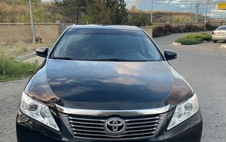 Toyota Camry, 2014 год, 1 750 000 рублей, 2 фотография
