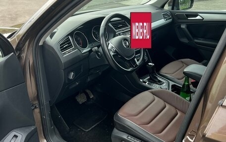 Volkswagen Tiguan II, 2017 год, 2 799 000 рублей, 11 фотография