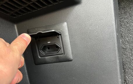 Volkswagen Tiguan II, 2017 год, 2 799 000 рублей, 17 фотография