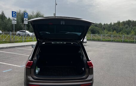 Volkswagen Tiguan II, 2017 год, 2 799 000 рублей, 15 фотография