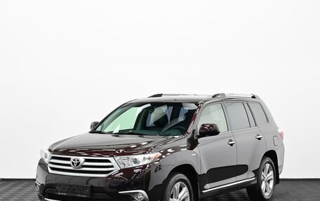 Toyota Highlander III, 2012 год, 2 049 000 рублей, 3 фотография