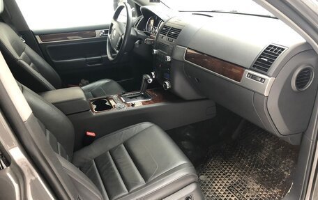 Volkswagen Touareg III, 2009 год, 1 600 000 рублей, 19 фотография