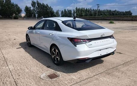 Hyundai Elantra, 2022 год, 1 333 777 рублей, 4 фотография