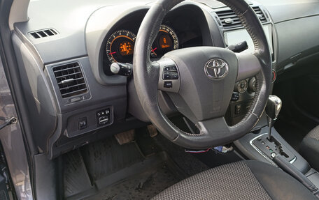 Toyota Corolla, 2011 год, 1 100 000 рублей, 5 фотография