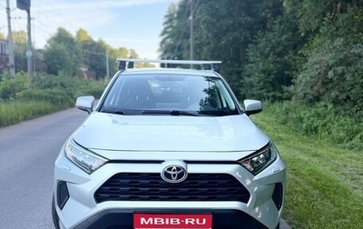 Toyota RAV4, 2021 год, 3 298 000 рублей, 1 фотография