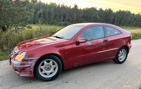 Mercedes-Benz C-Класс, 2005 год, 340 000 рублей, 6 фотография