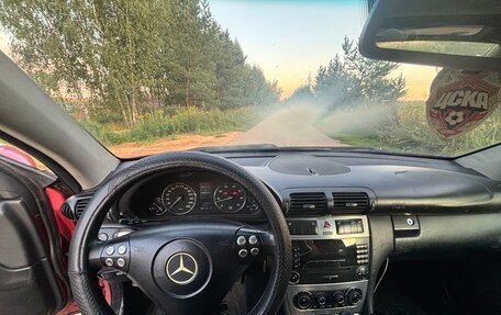 Mercedes-Benz C-Класс, 2005 год, 340 000 рублей, 11 фотография