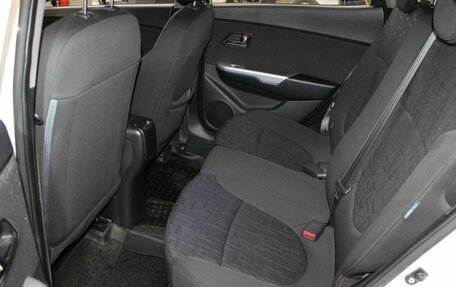 KIA Rio III рестайлинг, 2014 год, 917 000 рублей, 12 фотография