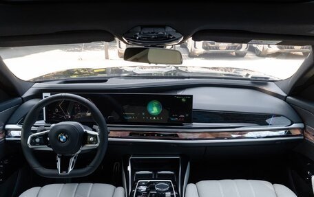 BMW 7 серия, 2025 год, 13 300 032 рублей, 12 фотография