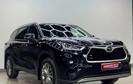 Toyota Highlander, 2024 год, 4 590 000 рублей, 3 фотография