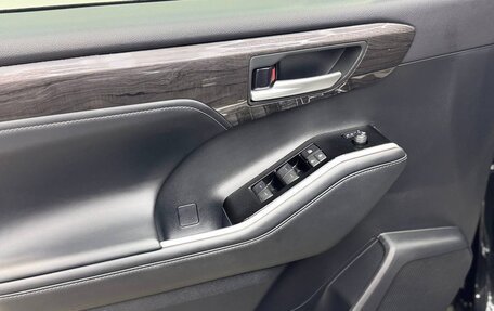 Toyota Highlander, 2024 год, 4 590 000 рублей, 16 фотография