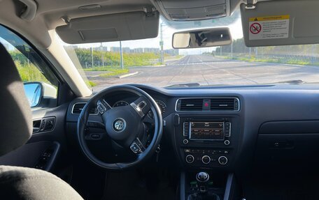 Volkswagen Jetta VI, 2012 год, 890 000 рублей, 8 фотография