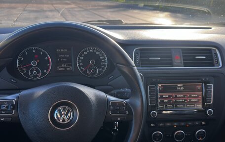 Volkswagen Jetta VI, 2012 год, 890 000 рублей, 9 фотография