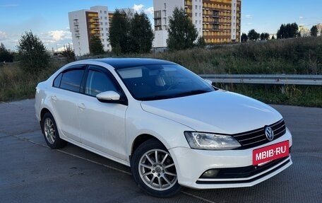Volkswagen Jetta VI, 2012 год, 890 000 рублей, 2 фотография