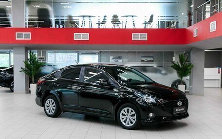 Hyundai Solaris II рестайлинг, 2021 год, 1 290 000 рублей, 3 фотография