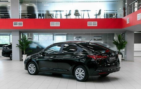 Hyundai Solaris II рестайлинг, 2021 год, 1 290 000 рублей, 4 фотография