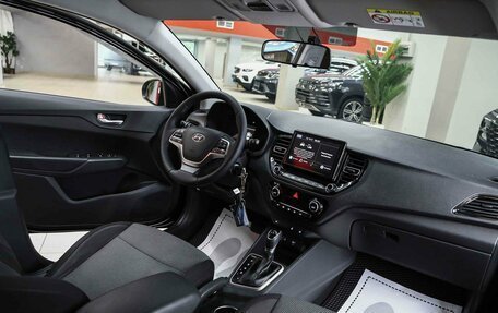 Hyundai Solaris II рестайлинг, 2021 год, 1 290 000 рублей, 5 фотография