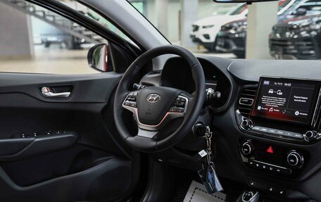 Hyundai Solaris II рестайлинг, 2021 год, 1 290 000 рублей, 9 фотография