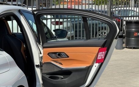 BMW 3 серия, 2022 год, 7 700 000 рублей, 17 фотография