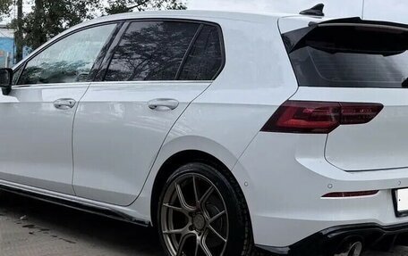 Volkswagen Golf VIII, 2021 год, 2 400 000 рублей, 21 фотография