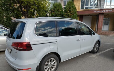 Volkswagen Sharan II, 2017 год, 1 970 000 рублей, 4 фотография