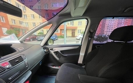 Citroen C4 Picasso II рестайлинг, 2009 год, 550 000 рублей, 8 фотография