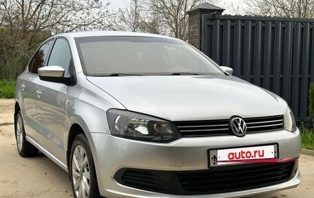 Volkswagen Polo VI (EU Market), 2014 год, 820 000 рублей, 2 фотография